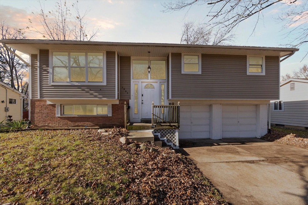 3900 Wainwright Ave, Lansing, MI 48911 - photo 1