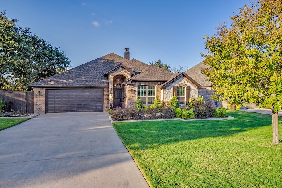 Under Contract $399,500