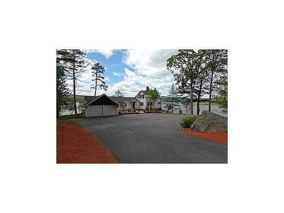 284 Webster Ave, Franklin, NH 03235 - photo 1