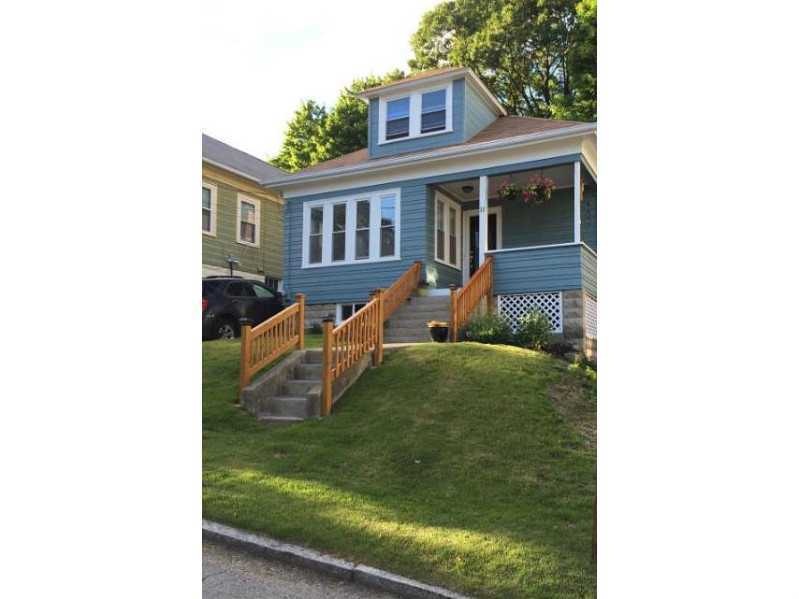 11 Oakdale St, Providence, RI 02908 - photo 1