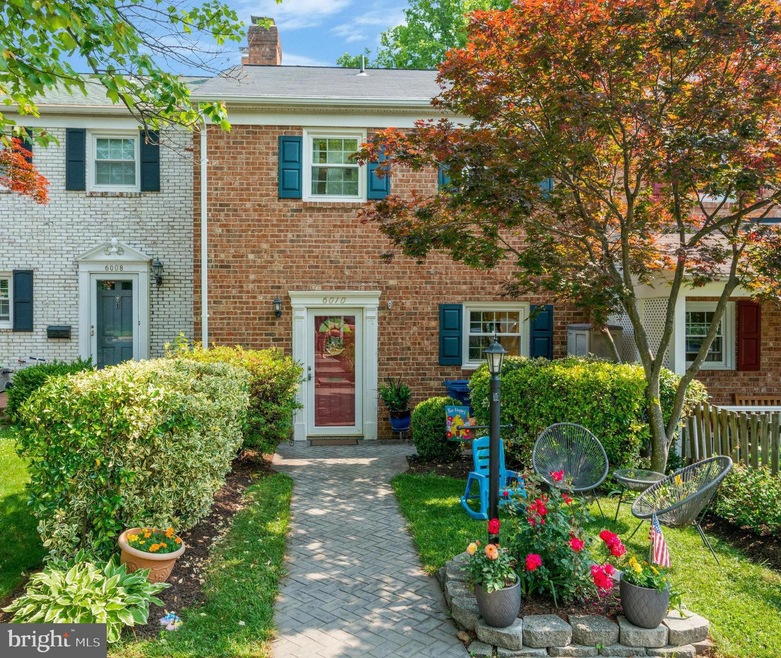 6010 Hardwick Place, Falls Church, VA 22041 - photo 1