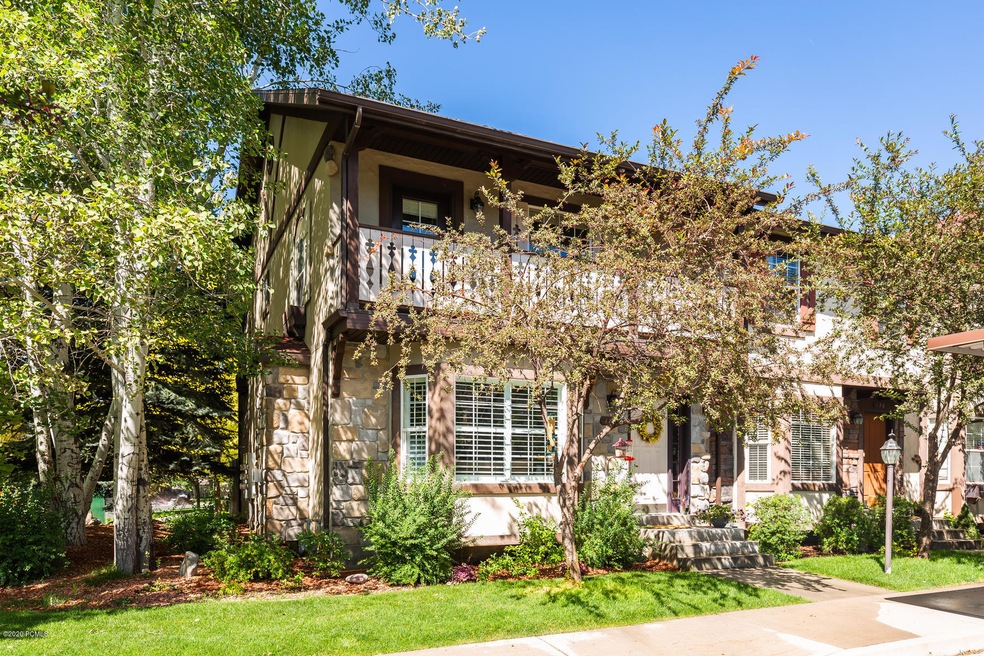 182 Geneva Dr, Midway, UT 84049 - photo 1