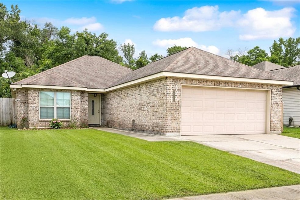 2652 Sea Shore Dr, Marrero, LA 70072 - photo 1