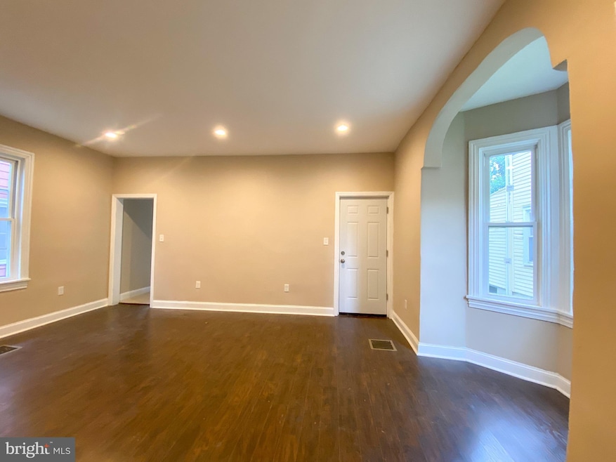 40 High St unit 1ST FLOOR, Woodbury, NJ 08096 - photo 1