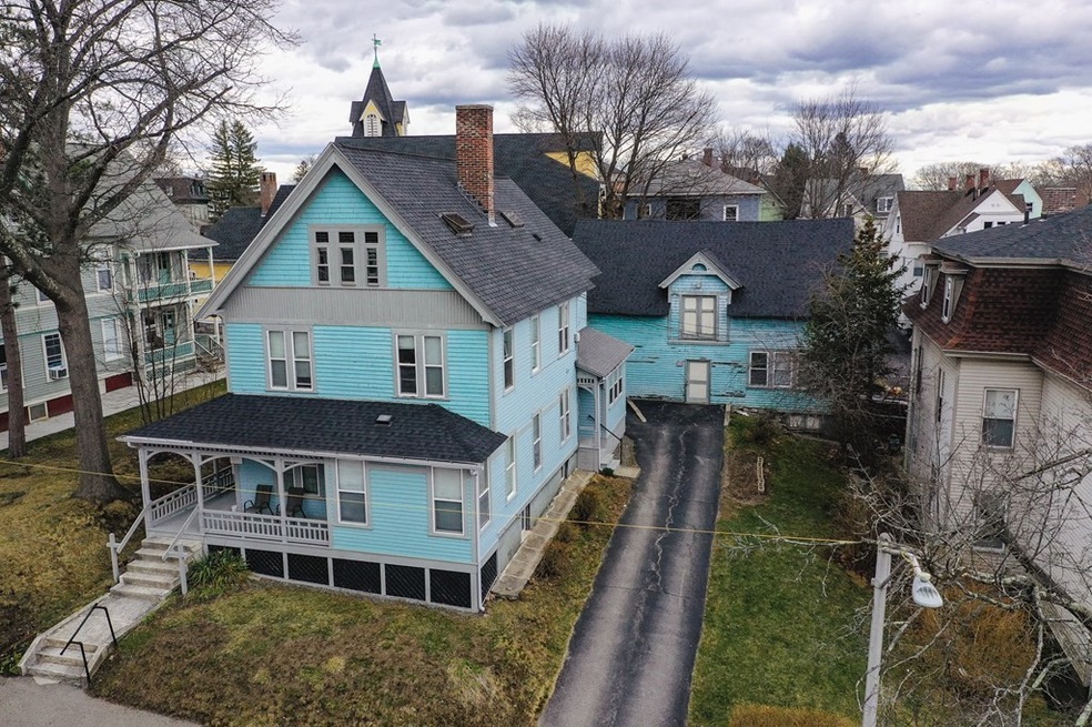 20 Loudon St, Worcester, MA 01610 - photo 1