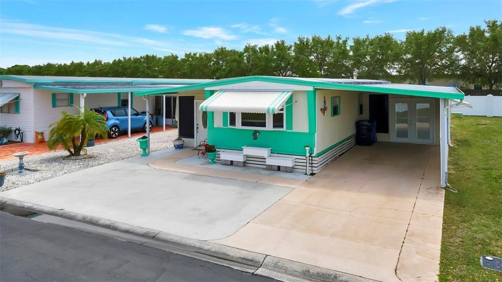 322 S Port Royal Ln, Apollo Beach, FL 33572 - photo 1