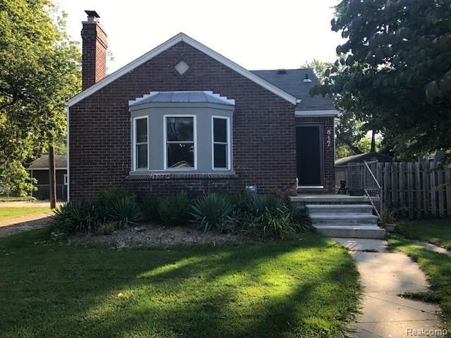 817 Cherokee-1939 brick ranch