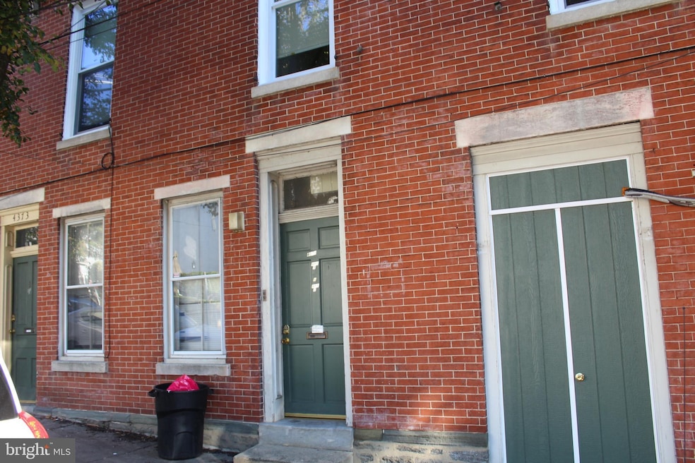 4371 Cresson St, Philadelphia, PA 19127 - photo 1