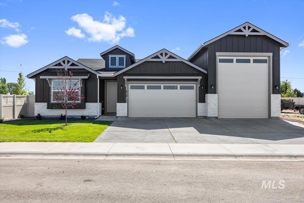 Sold • Co-Listing Agent