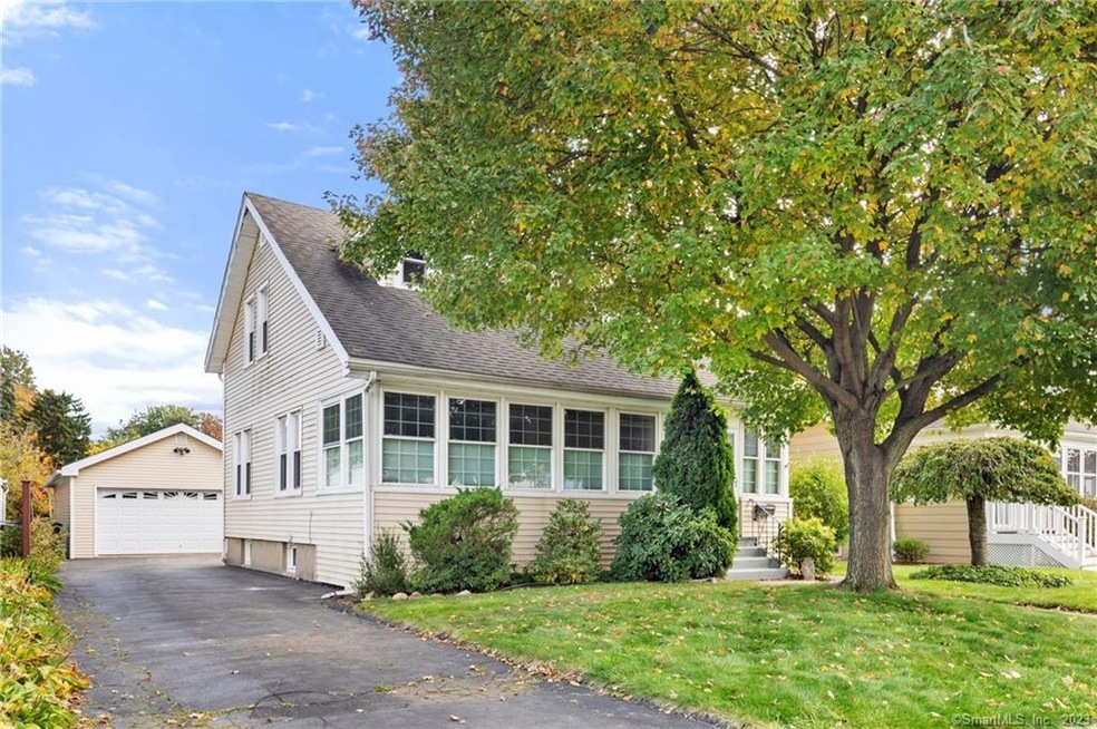 32 Cambridge St, West Hartford, CT 06110 - photo 1