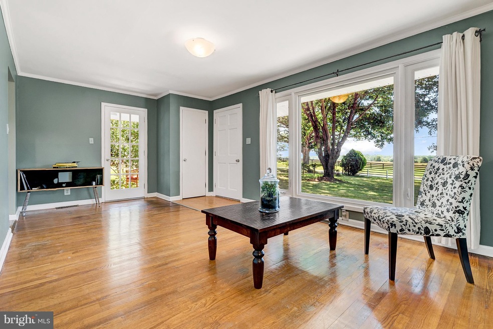 5124 Dumfries Rd, Warrenton, VA 20187 - photo 1