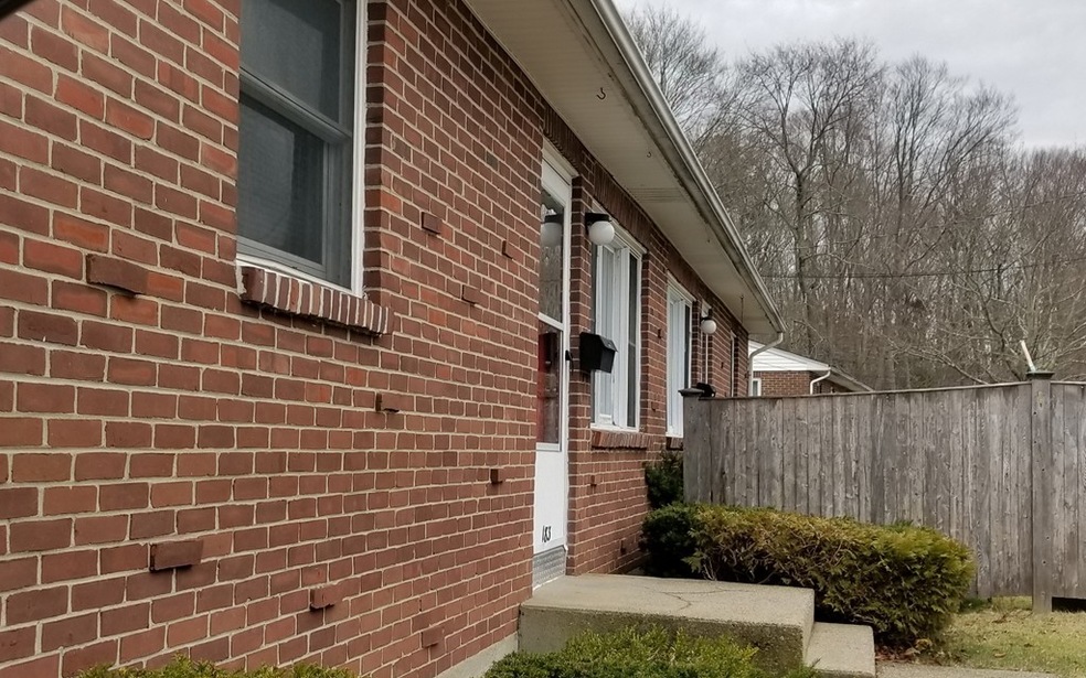 183 Manzella Ct unit 183, Rockland, MA 02370 - photo 1