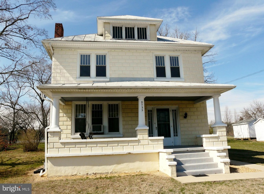 9733 S Congress St, New Market, VA 22844 - photo 1