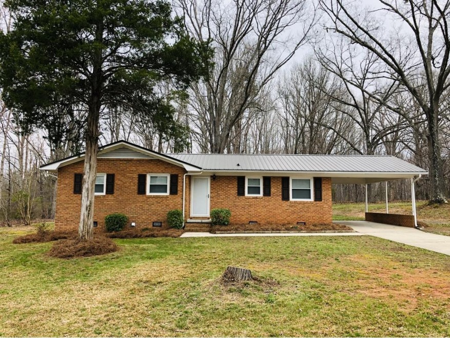 656 Burney Rd, Asheboro, NC 27205 - photo 1