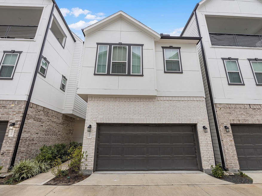 5402 Wheatley St unit C, Houston, TX 77091 - photo 1