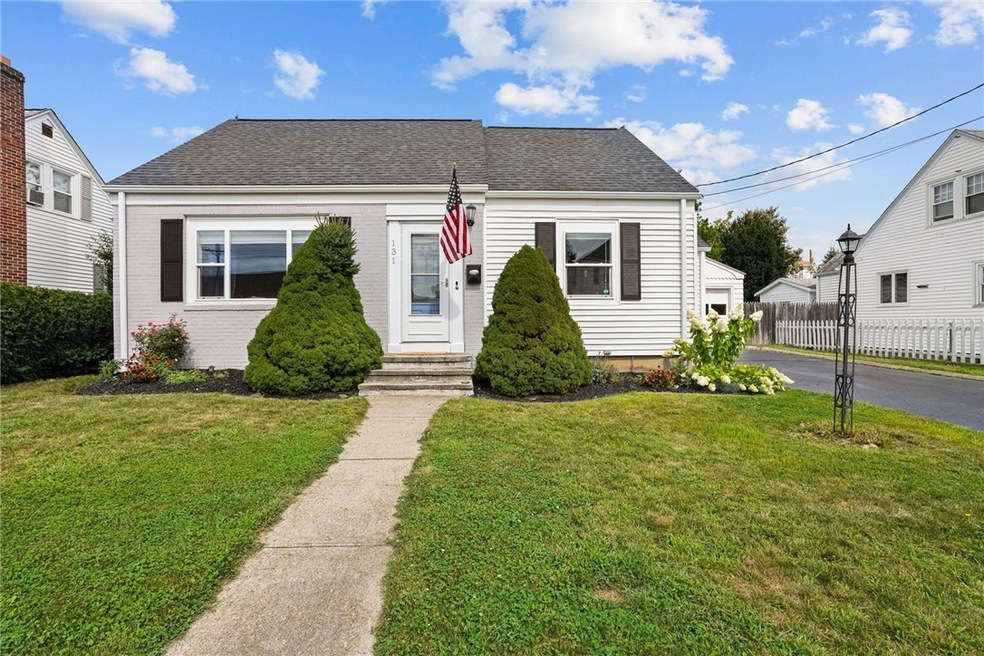 131 Chandler Ave, Cranston, RI 02910 - photo 1