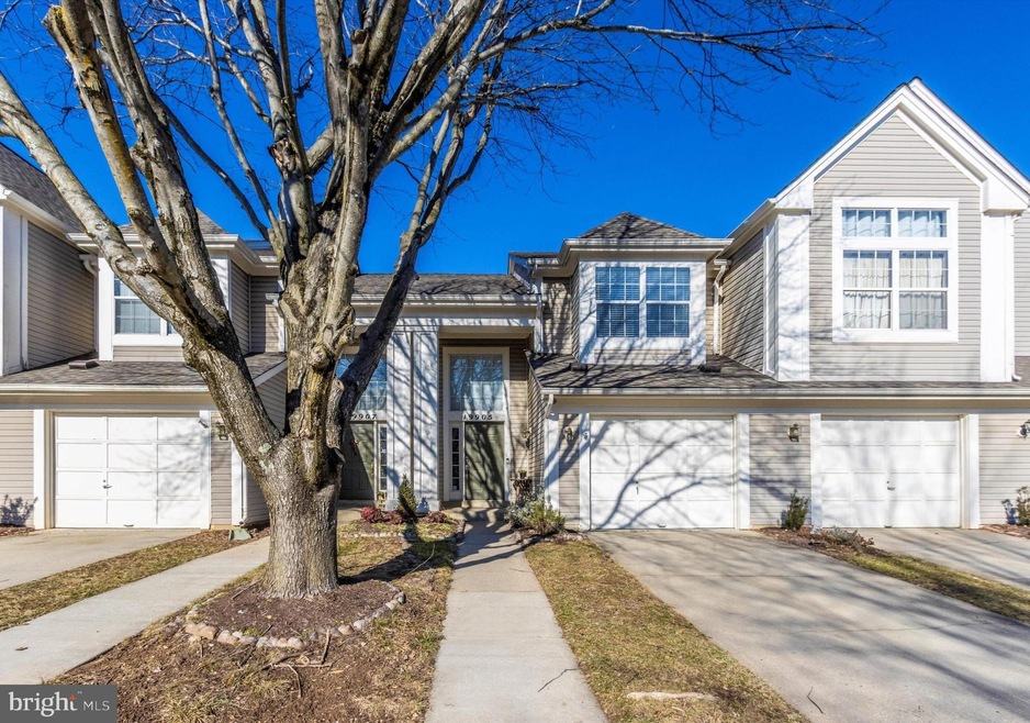 19905 Gateshead Cir, Germantown, MD 20876 - photo 1