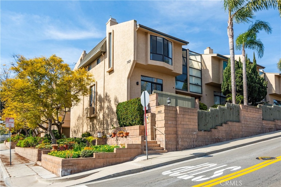 Sold $1,343,000 • Co-Listing Agent