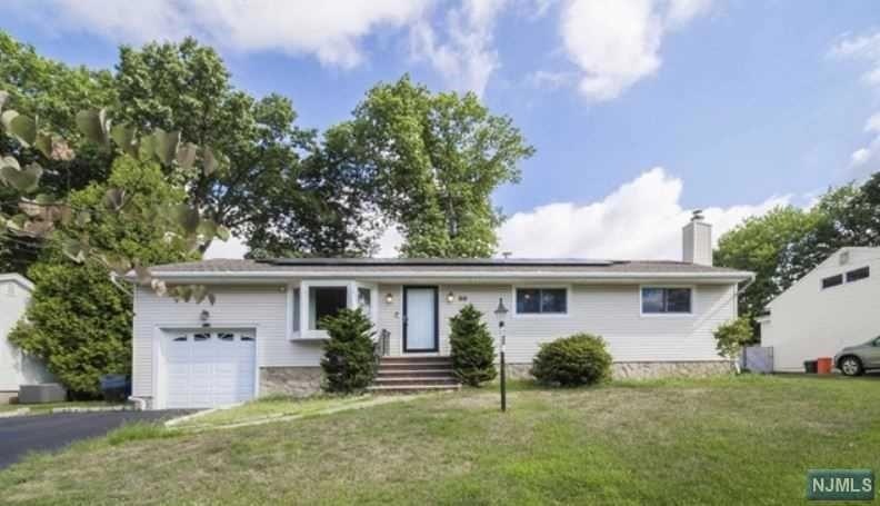 30 White Beeches Dr, Dumont, NJ 07628 - photo 1