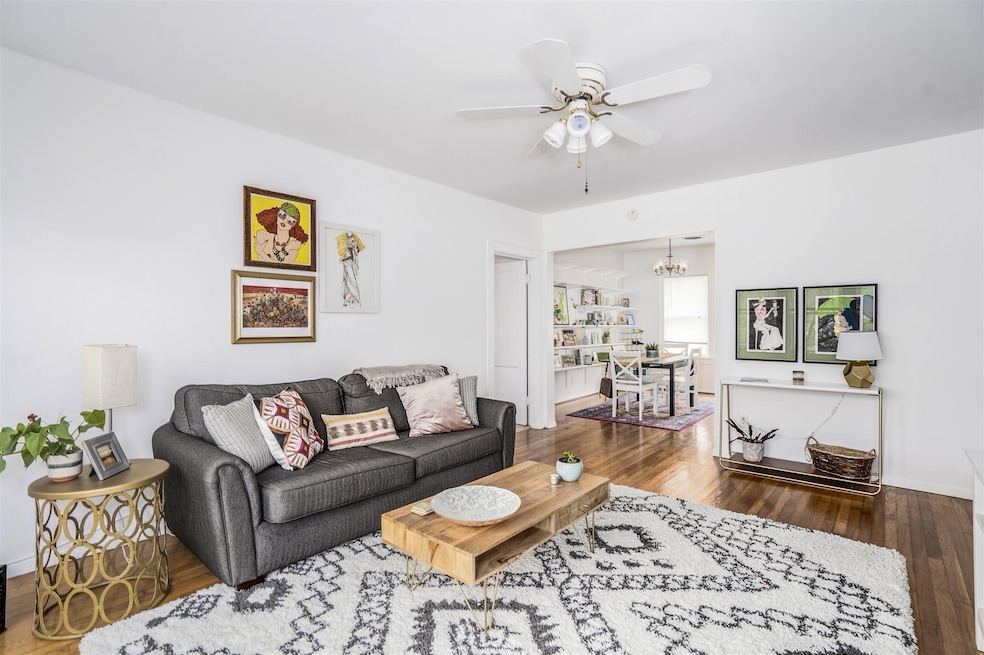 For Rent $2,000/month