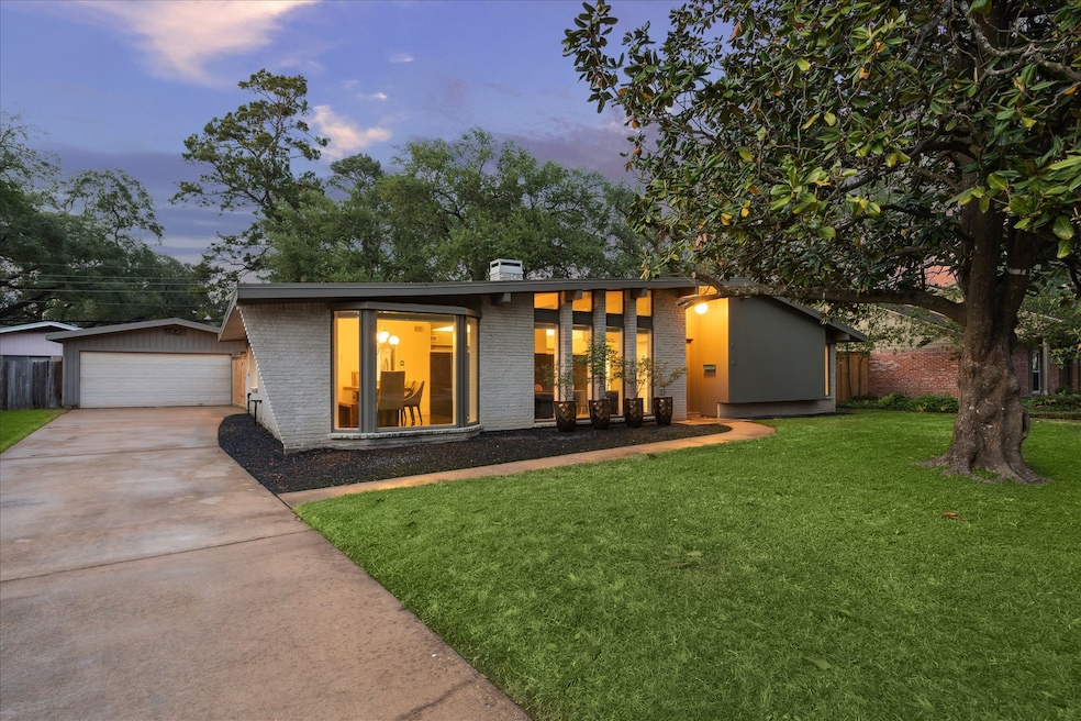 Welcome to 10134 Eddystone Dr
