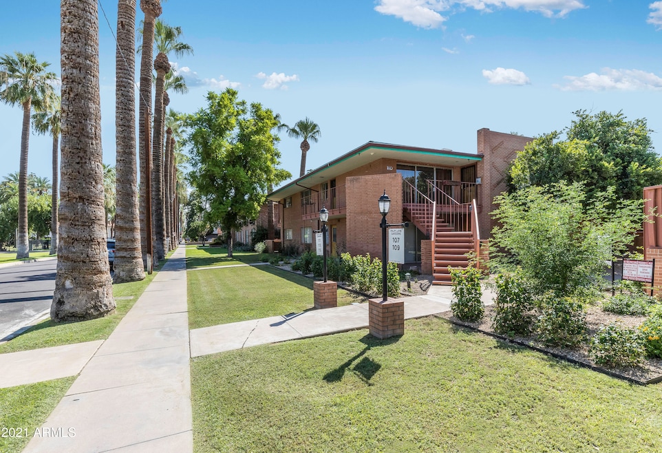 111 E Palm Ln unit A, Phoenix, AZ 85004 - photo 1