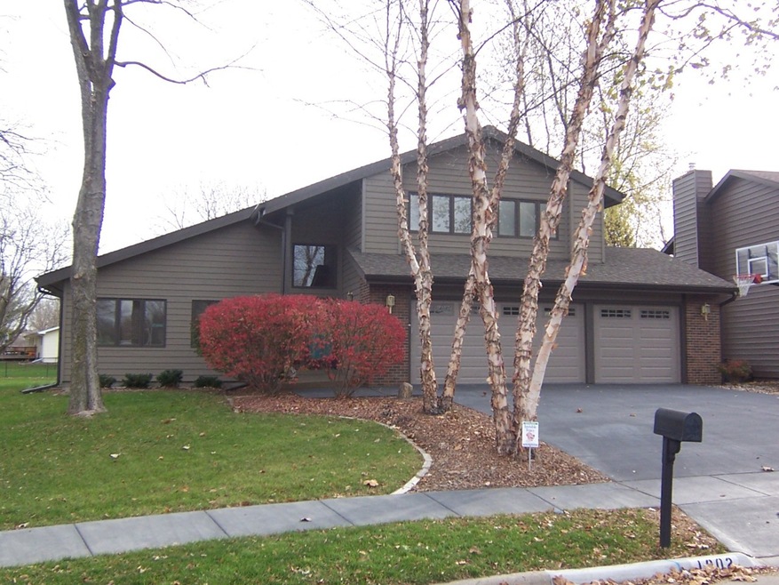 1902 Stevenson Drive