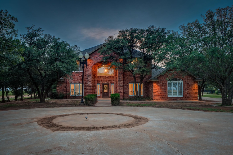 For Sale $575,000 • Co-Listing Agent