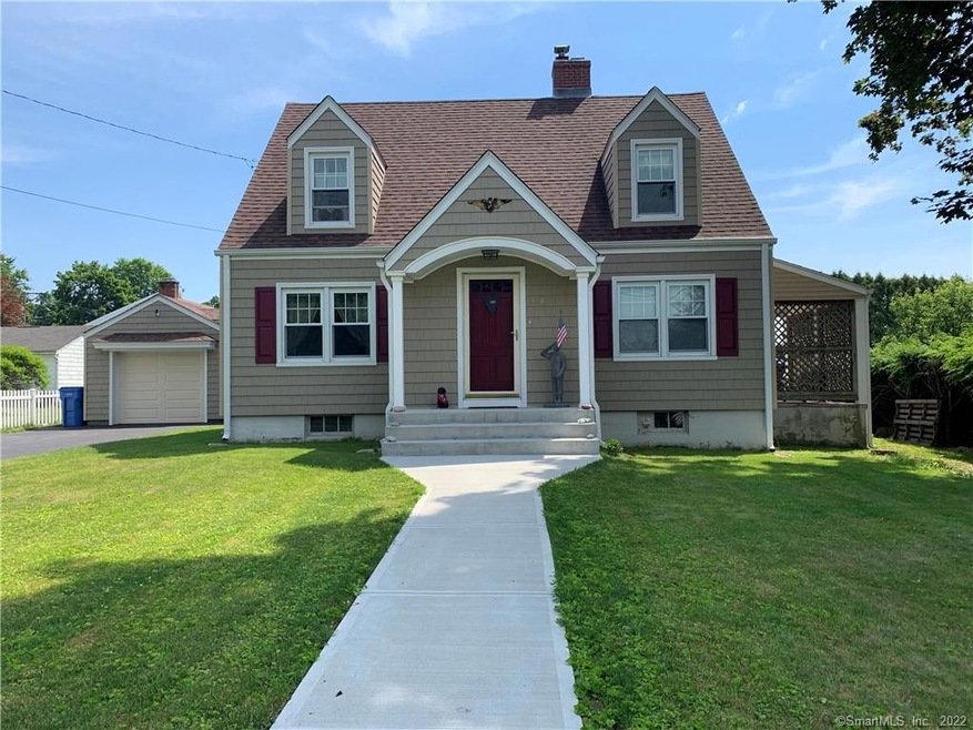 334 Chestnut Hill Ave, Waterbury, CT 06704 - photo 1