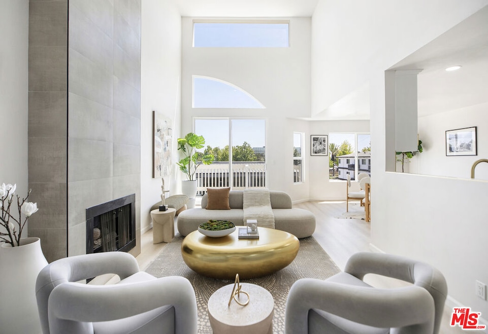 Sold $1,125,000 • Co-Listing Agent