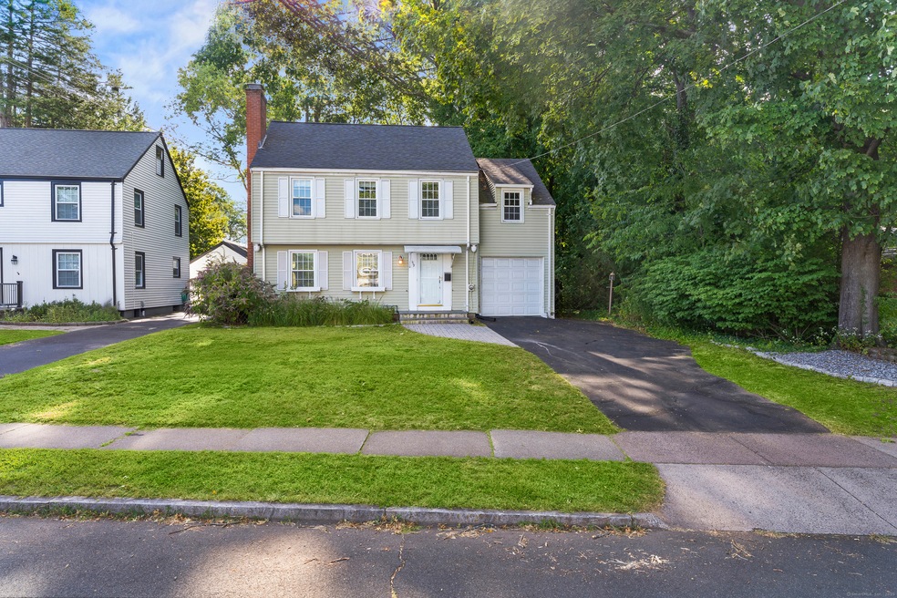 119 Robin Rd, West Hartford, CT 06119 - photo 1