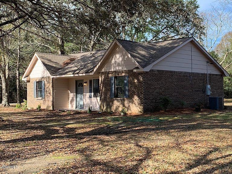 104 Ipc Rd, Lucedale, MS 39452 - photo 1