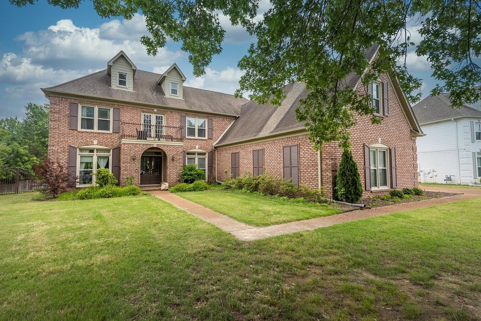 1796 Campden Dr, Collierville, TN 38017 - photo 1