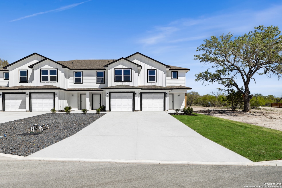 For Rent $1,495/month