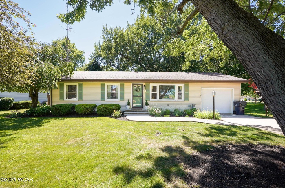 411 N High St, Pandora, OH 45877 - photo 1