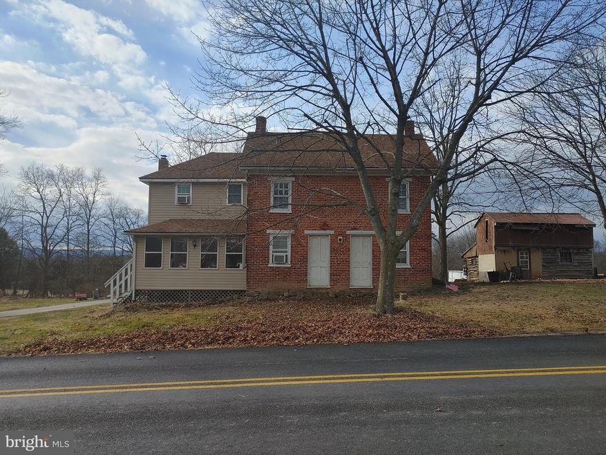 306 Belmont Rd unit 2, Gettysburg, PA 17325 - photo 1