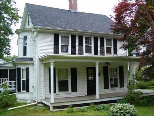 354 S Pleasant St, Amherst, MA 01002 - photo 1