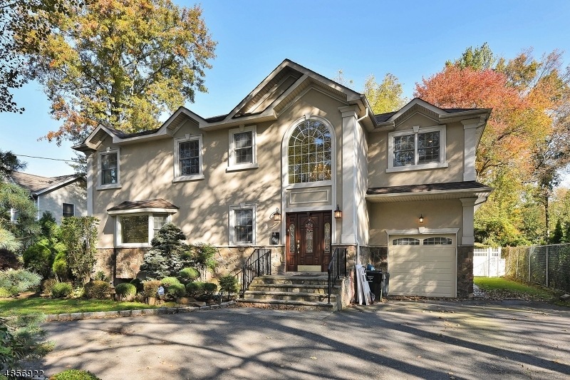 303 Oradell Ave, Paramus, NJ 07652 - photo 1