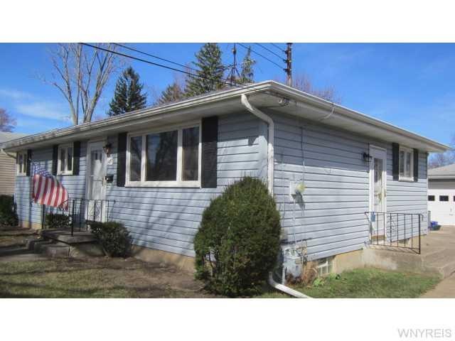 1457 Master St, North Tonawanda, NY 14120 - photo 1