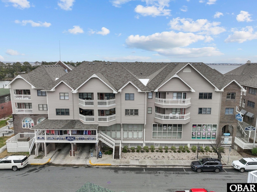 207 Queen Elizabeth Ave unit 17, Manteo, NC 27954 - photo 1