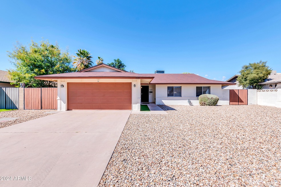 3420 W Crocus Dr-3