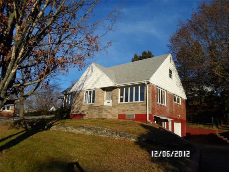 1354 Mendon Rd, Woonsocket, RI 02895 - photo 1