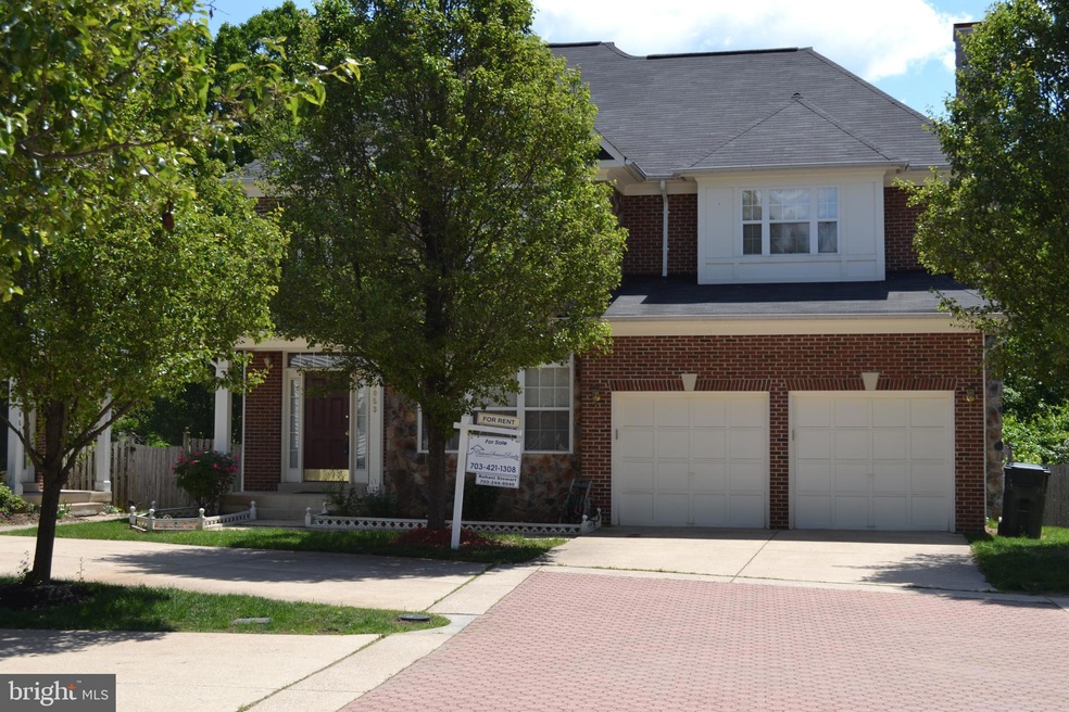 2053 Madrillon Rd, Vienna, VA 22182 - photo 1