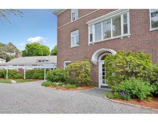 42 Ober Rd unit F, Newton Center, MA 02459 - photo 1