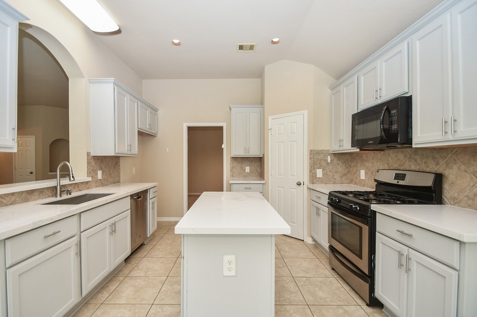 2022 Haven Springs Ln, Richmond, TX 77469 - photo 1