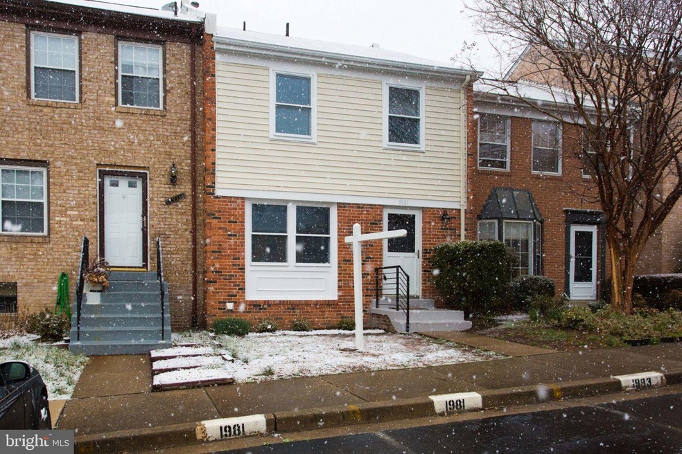 1981 Mayflower Dr, Woodbridge, VA 22192 - photo 1