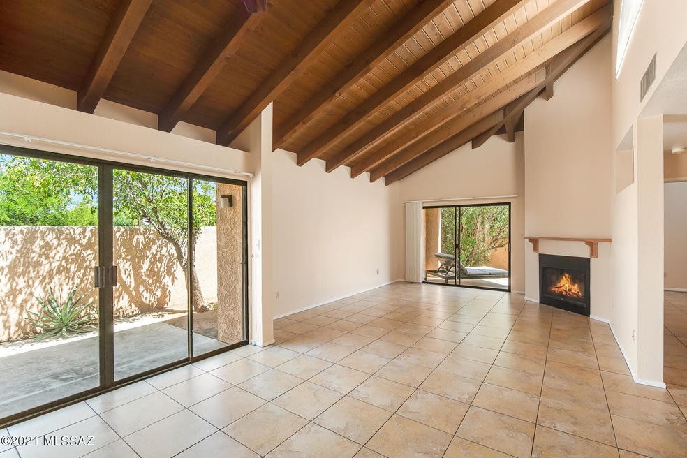 3090 E 4th St-10