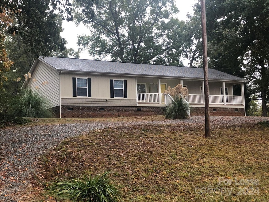 5043 Crawford Rd, Gastonia, NC 28052 - photo 1