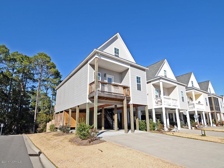 801 Isle of Palms Way 2