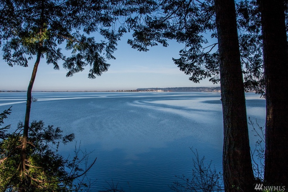 9087 Shipyard Ln, Blaine, WA 98230 - photo 1